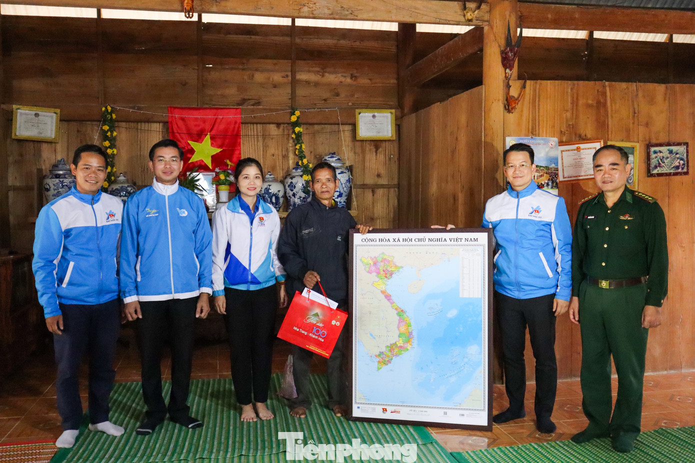 Các hoạt động tuyên truyền, giáo dục về lịch sử, truyền thống, hoạt động về nguồn, đến với địa chỉ đỏ được các cấp bộ Đoàn đồng loạt triển khai với hơn 540 hoạt động, thu hút trên 137 nghìn lượt đoàn viên thanh niên tham gia.