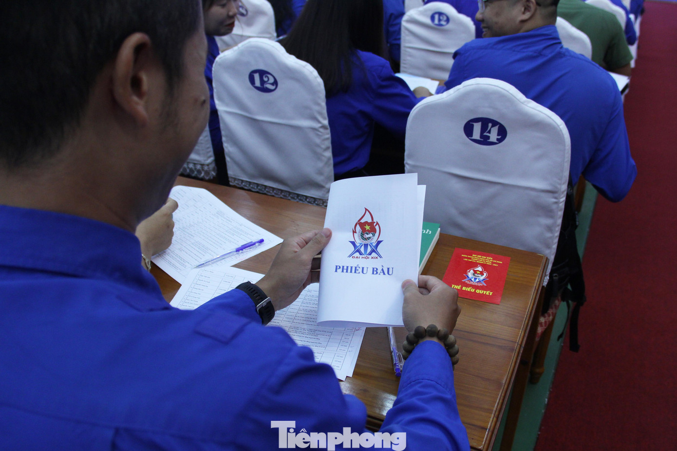 Trong phiên làm việc thứ 2, Đại hội Đại biểu Đoàn TNCS TP Đà Nẵng lần thứ XIX đã bầu BCH Thành Đoàn Đà Nẵng khóa XIX, nhiệm kỳ 2022 - 2027. Ảnh: Giang Thanh