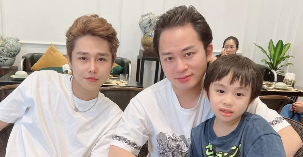 Tăng Duy Tân với Tùng Dương và con trai của Tùng Dương Tăng Duy Tân với Tùng Dương và con trai của Tùng Dương