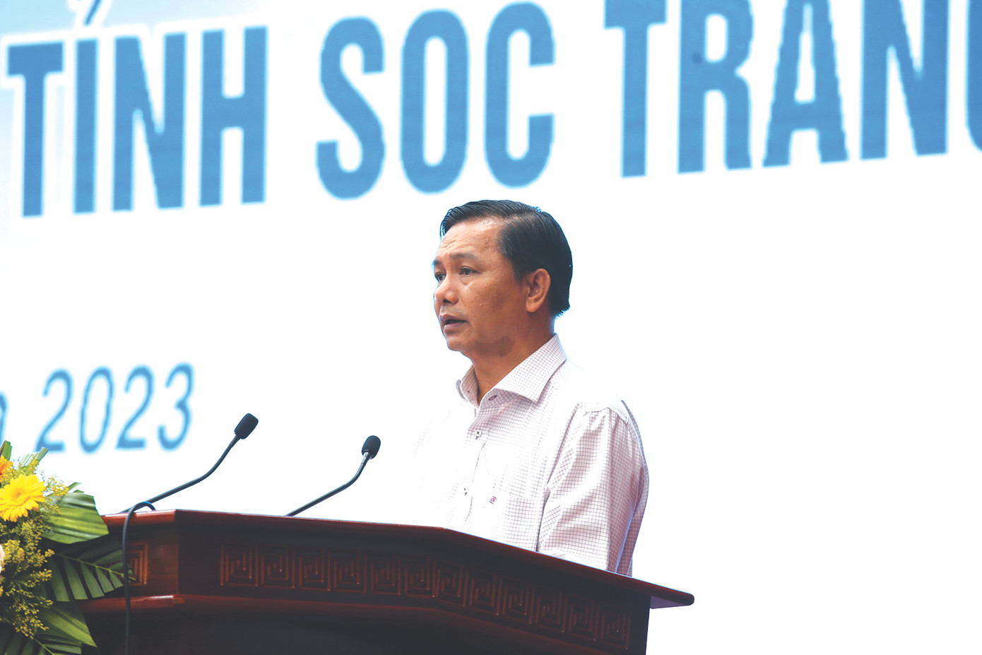 Ông Trần Văn Lâu - Chủ tịch UBND tỉnh Sóc Trăng