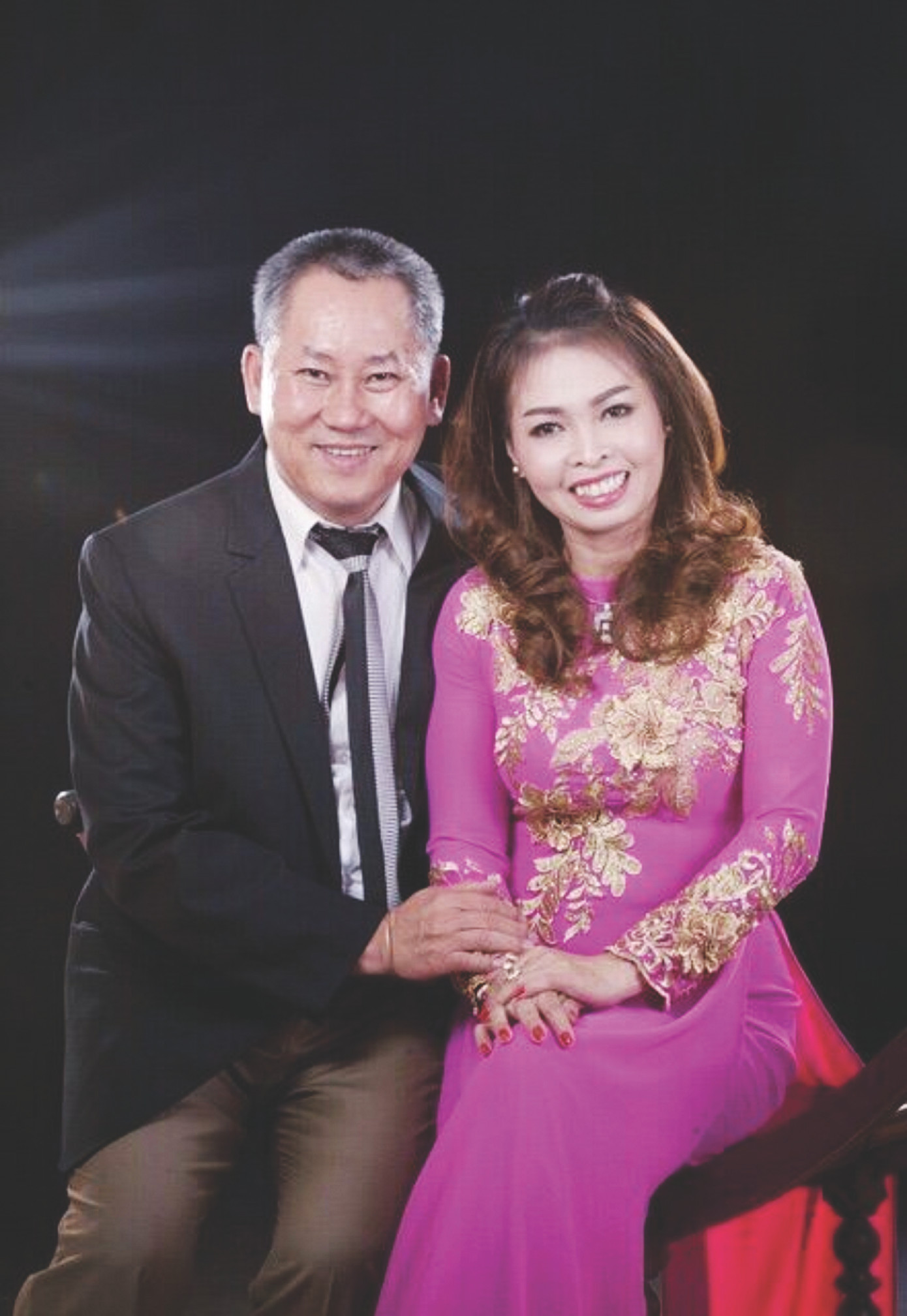 Vợ chồng bác sĩ Lê Quang Ngày