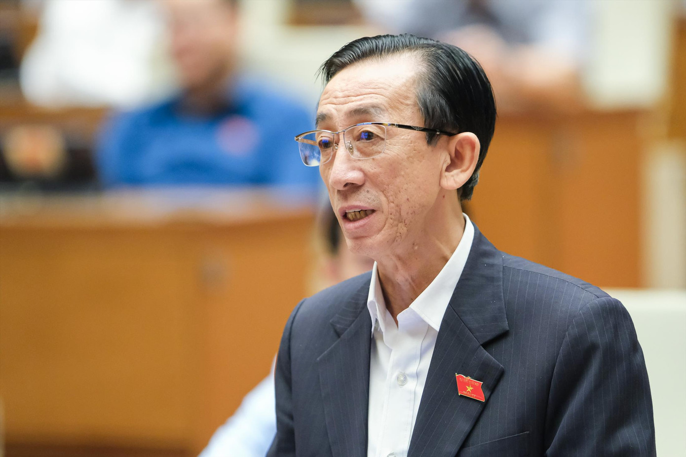 PGS.TS Trần Hoàng Ngân PGS.TS Trần Hoàng Ngân