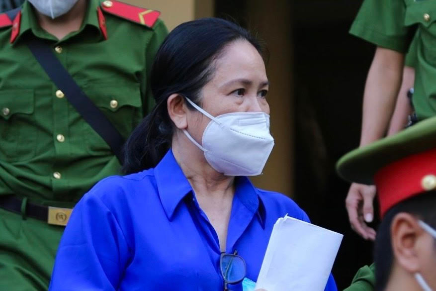 Bị cáo Bùi Thị Lệ Phi Bị cáo Bùi Thị Lệ Phi