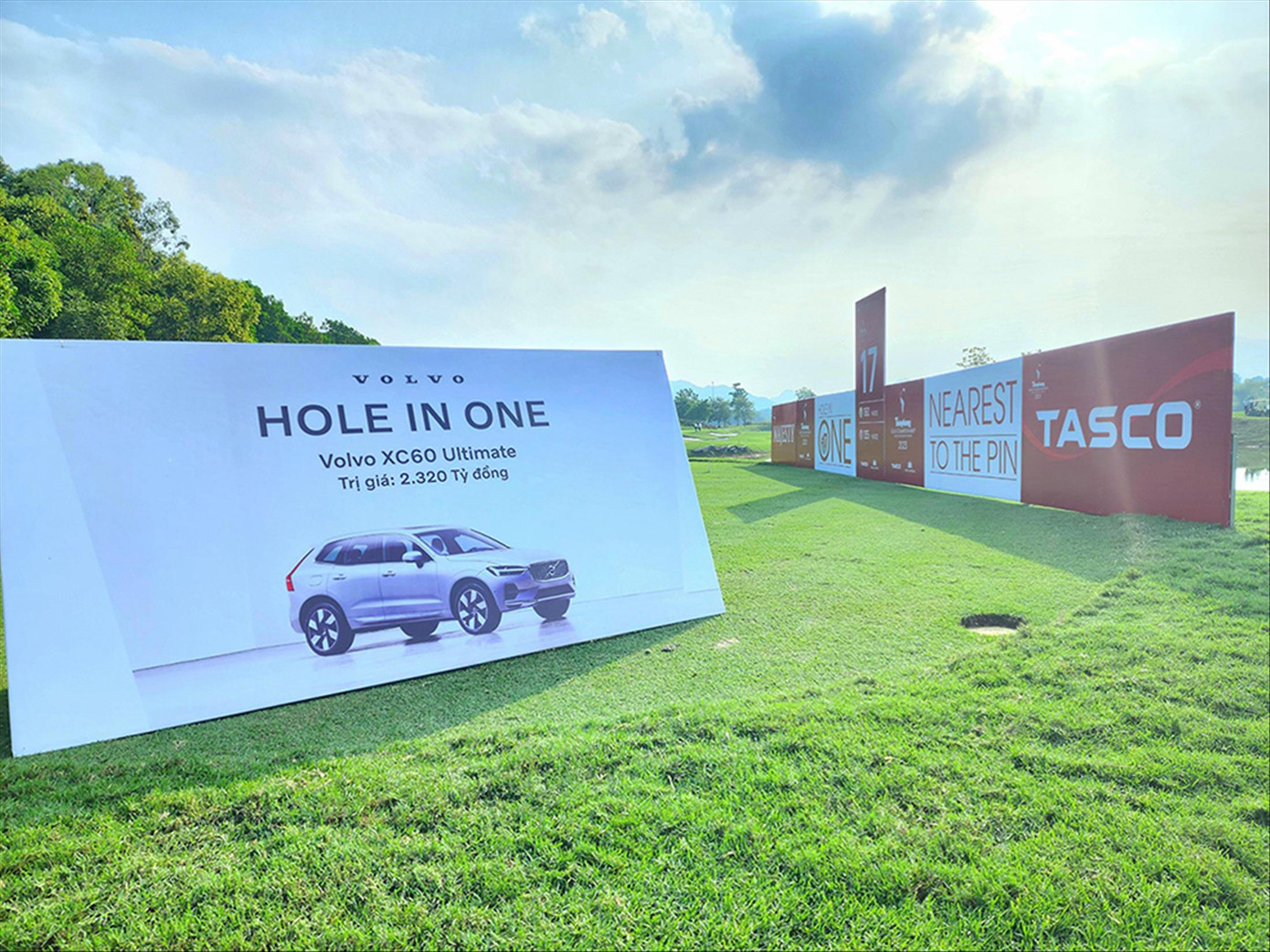 Giải thưởng lớn chờ đợi các golfer ở thử thách HIO. Ảnh: Trọng Quân