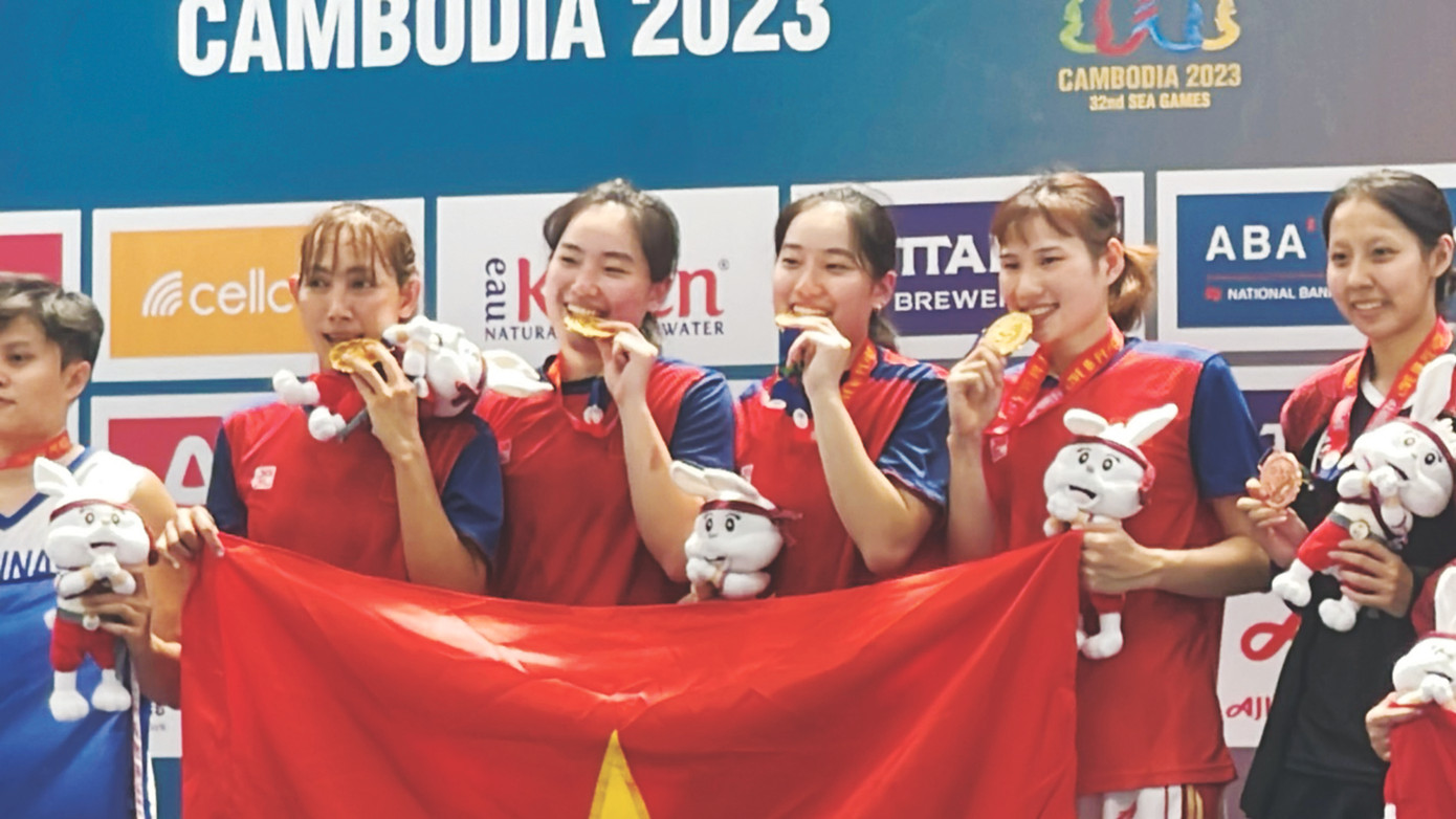 Đội nữ bóng rổ 3x3 của Việt Nam giành HCV SEA Games 32