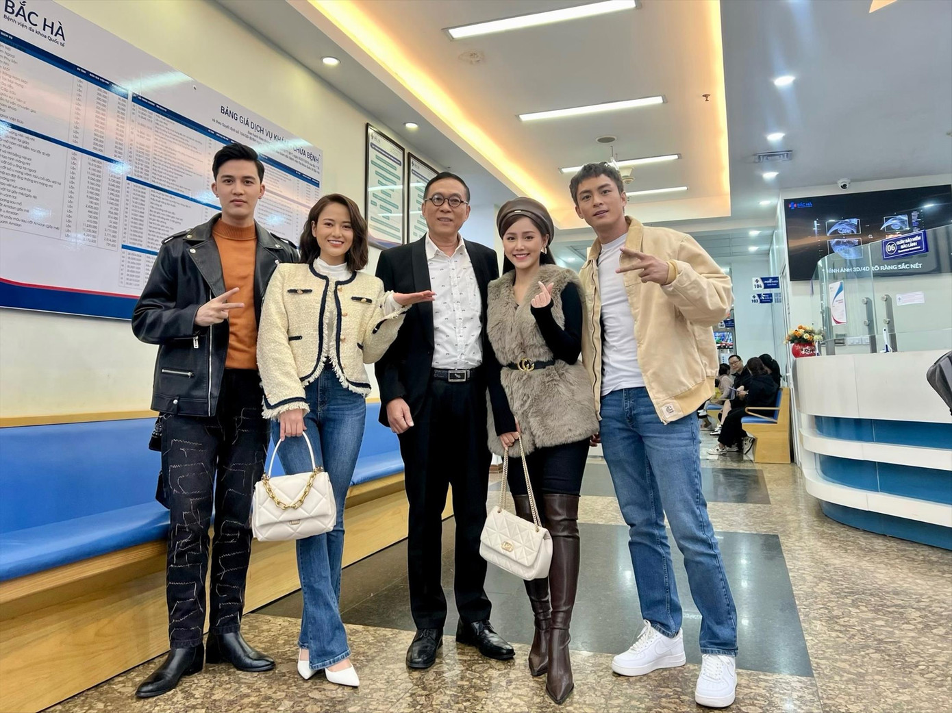 Bà ngoại lắm chiêu hứa hẹn thu hút với dàn diễn viên mới. Ảnh: VFC.