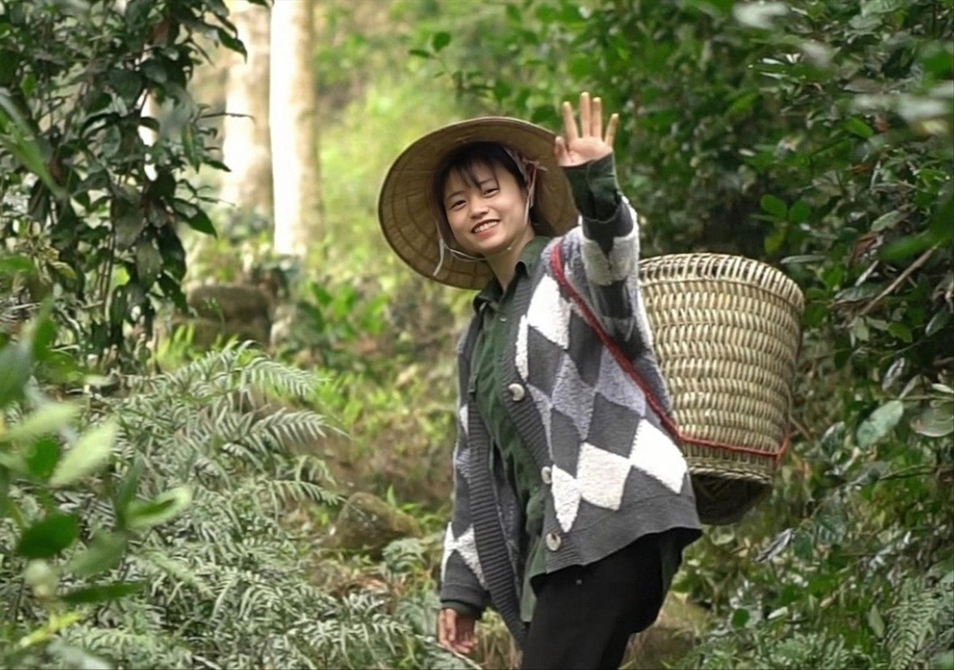 Hải Yến mộc mạc khi trở về nông thôn lập nghiệp Hải Yến mộc mạc khi trở về nông thôn lập nghiệp