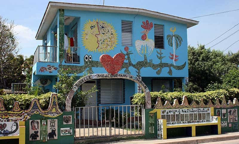 Ngôi nhà của Bác sĩ Gia đình trong làng