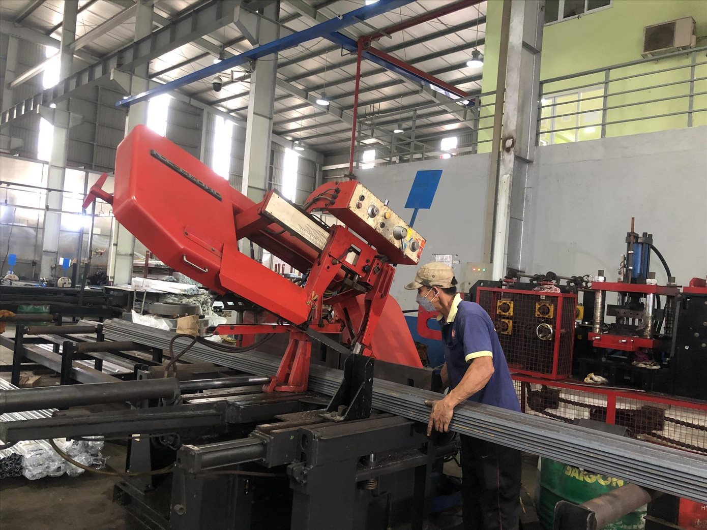 Chi phí xây dựng nhà xưởng đội gần gấp đôi với các tiêu chuẩn PCCC khó đáp ứng khiến Công ty Tân Thanh không dám mở thêm nhà xưởng. ảnh: U.P