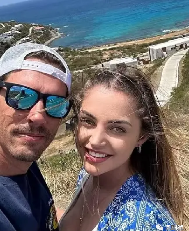 Garon Maia và cô vợ sau Anna