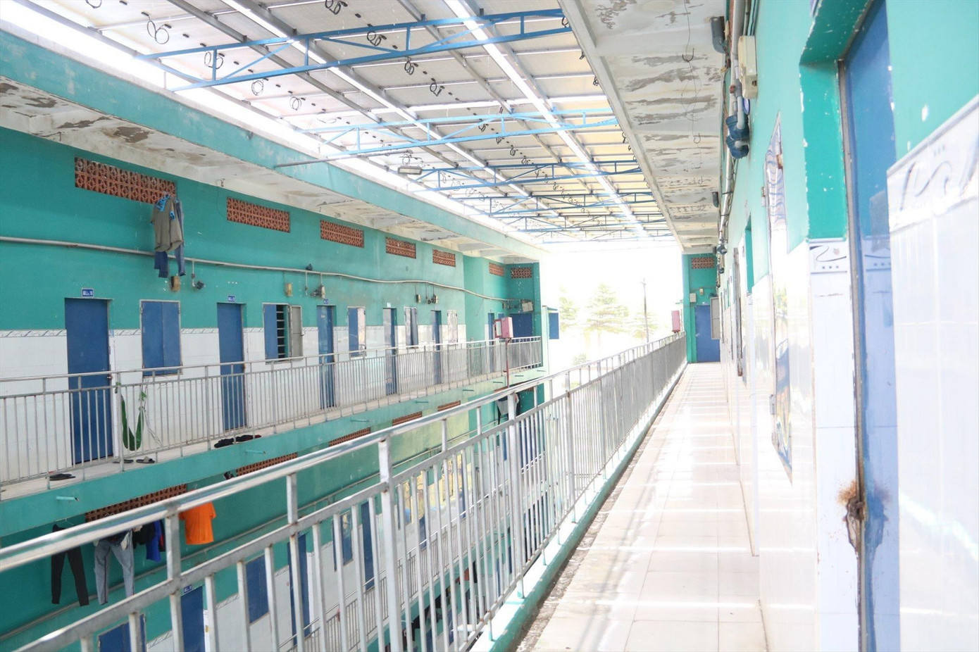 Cư xá Hưng Lợi bỏ trống 500 phòng. Ảnh: H.C