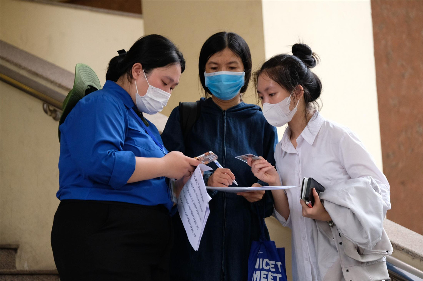 Thí sinh cần lưu ý các tình huống bị xử lý trước ngày thi. ảnh: Hoàng Mạnh Thắng Thí sinh cần lưu ý các tình huống bị xử lý trước ngày thi. ảnh: Hoàng Mạnh Thắng