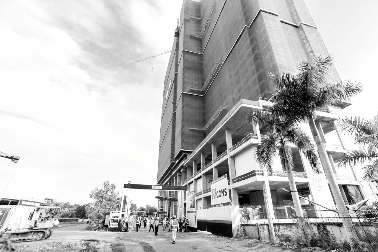 Nhiều dự án BĐS dở dang vì đói vốn. Ảnh minh họa Nhiều dự án BĐS dở dang vì đói vốn. Ảnh minh họa