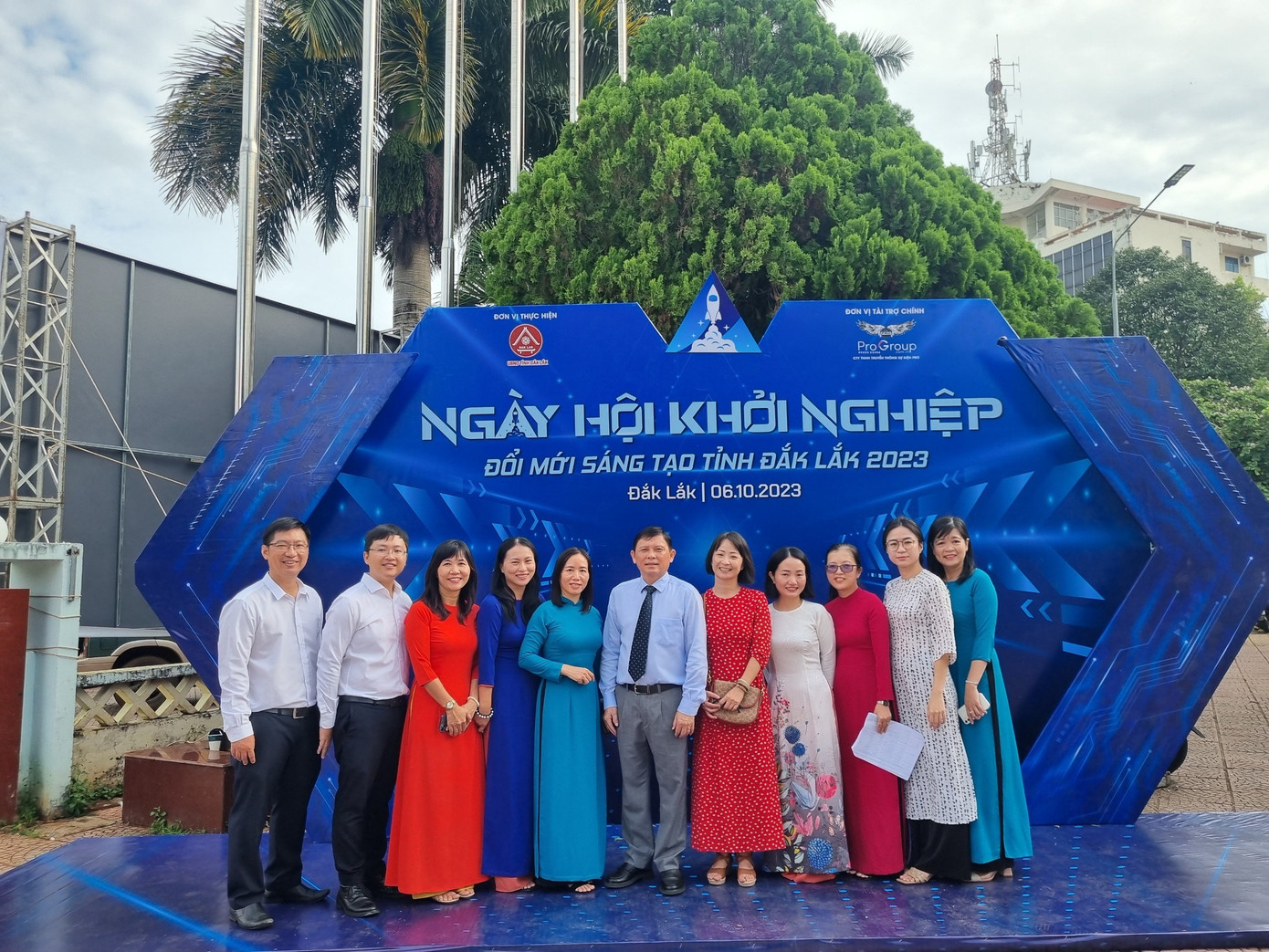 Đại diện Trung tâm xúc tiến đầu tư tại Ngày hội khởi nghiệp đổi mới sáng tạo tỉnh Đắk Lắk năm 2023