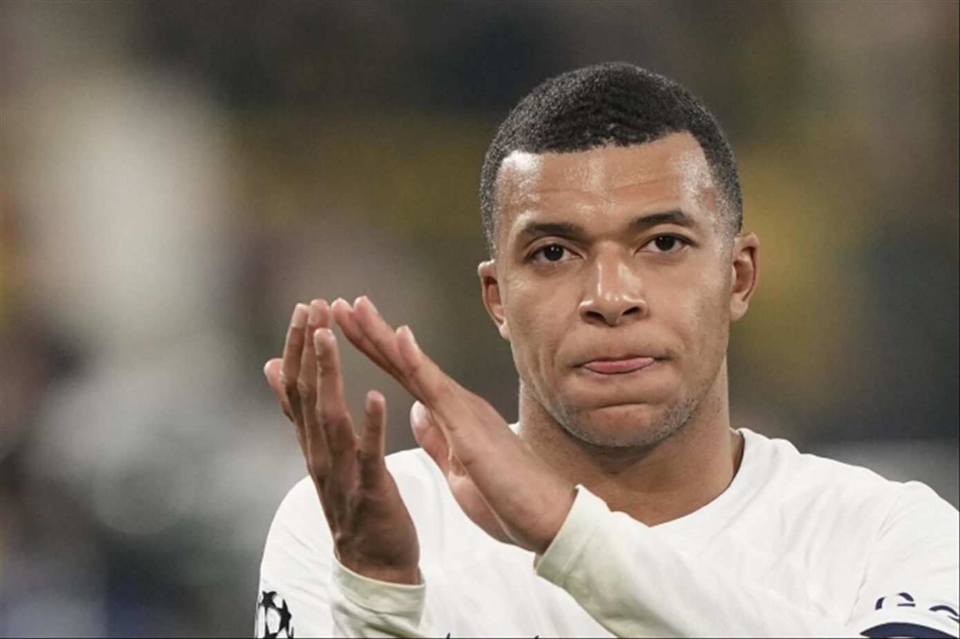 Mbappe và PSG đối diện thử thách ở vòng 1/8 Champions League