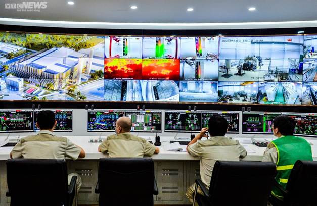 Hệ thống vận hành tự động bên trong nhà máy điện rác Sóc Sơn