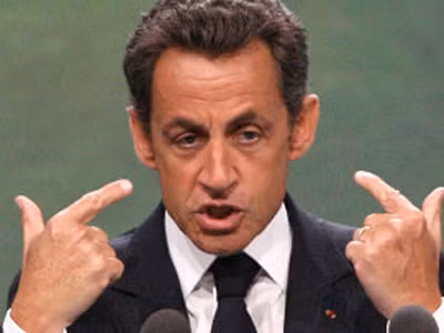  ông Sarkozy