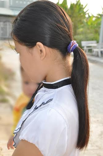 Chồng bị bắt, vợ tố bị cha nuôi hiếp dâm từ lúc 12 tuổi ảnh 1