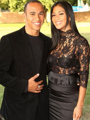 Nicole và bạn trai – tay đua công thức 1 Lewis Hamilton