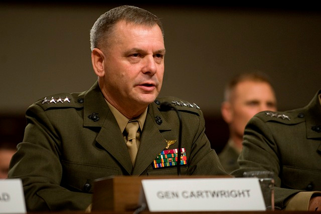 Cựu Phó Tham mưu trưởng quân đội Mỹ, tướng James Cartwright