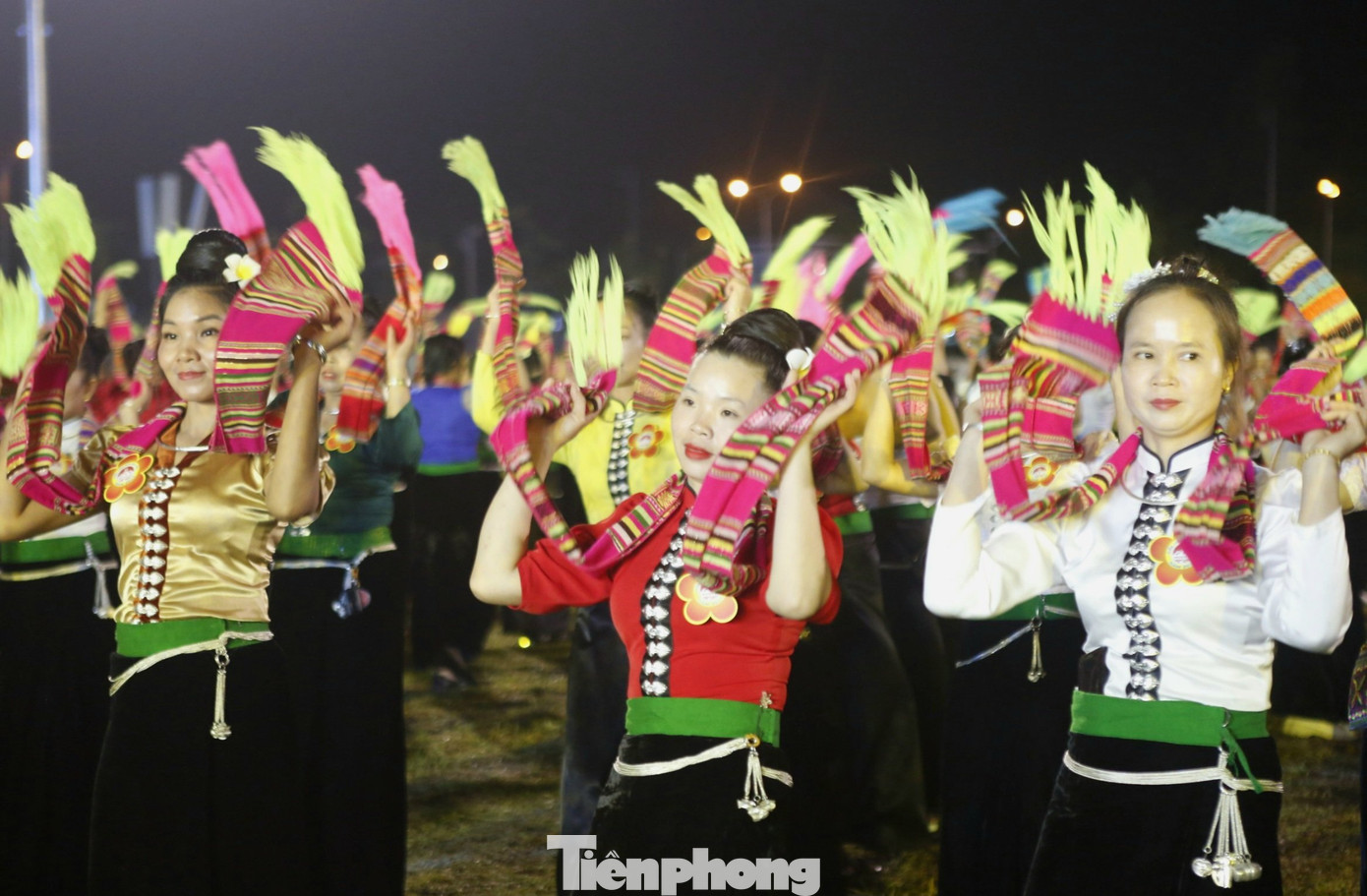 Trong thời gian này, Yên Bái đang có hàng loạt hoạt động văn hóa, lễ hội trên khắp địa bàn. Trong thời gian này, Yên Bái đang có hàng loạt hoạt động văn hóa, lễ hội trên khắp địa bàn.