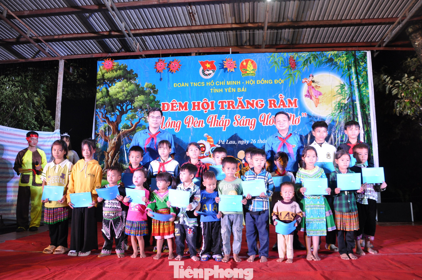 Đây là hoạt động thường xuyên của Ban Thường vụ Tỉnh Đoàn Yên Bái nhân dịp Tết Trung thu. Đây là hoạt động thường xuyên của Ban Thường vụ Tỉnh Đoàn Yên Bái nhân dịp Tết Trung thu.