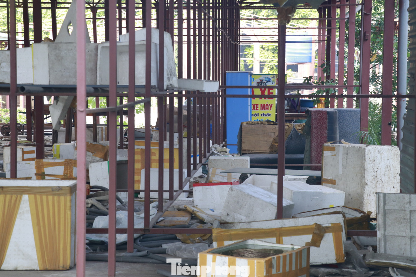 Tuy nhiên, sau khi giải phóng mặt bằng và hoàn thành một số hạng mục, dự án đã tạm dừng từ nhiều năm nay.