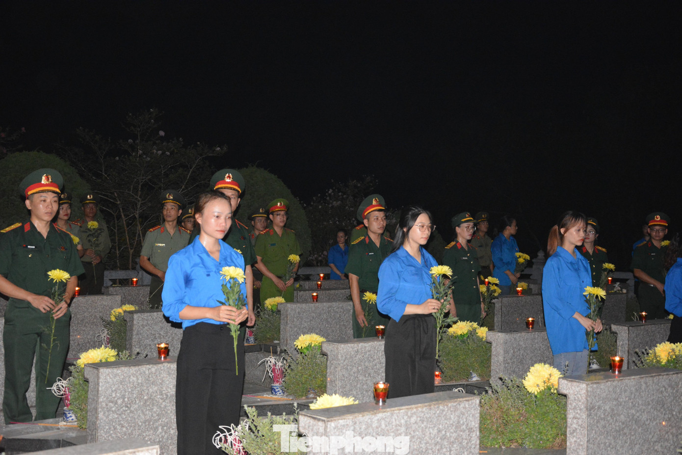 Tuổi trẻ Yên Bái tri ân các anh hùng liệt sỹ ảnh 2