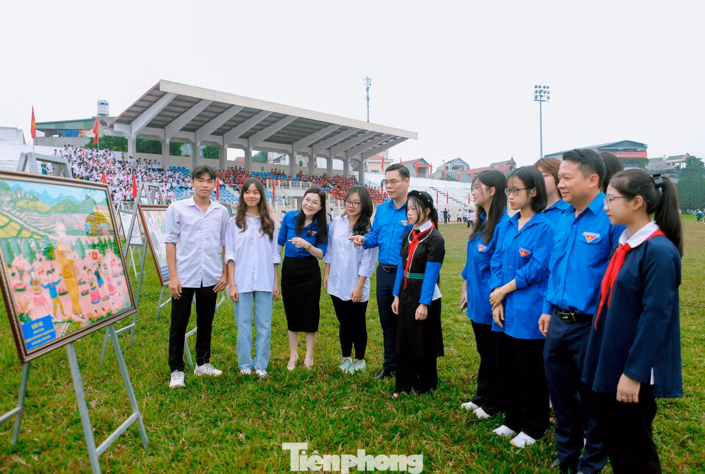 "Hàng nghìn công trình, phần việc thanh niên có sức lan tỏa, thiết thực, hiệu quả được Trung ương Đoàn; cấp ủy; chính quyền địa phương các cấp và bà con nhân dân ghi nhận. 1.255 thanh niên tiên tiến làm theo lời Bác được tuyên dương ở các cấp từ Trung ương đến địa phương. Đây là khẳng định sự cố gắng, nỗ lực của tuổi trẻ Yên Bái trong những năm qua", anh Hà Đức Hải nói.