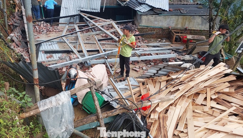Đến hiện tại, lực lượng chức năng đã tháo dỡ 10/25 công trình vi phạm. Trong thời gian tới sẽ tiếp tục tháo dỡ toàn bộ những hạng mục, công trình sai phạm khác.