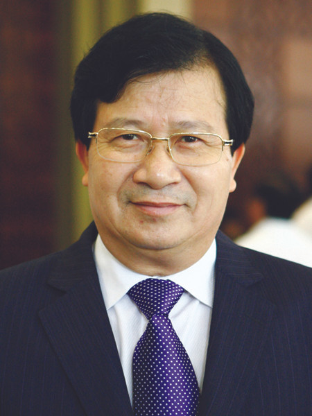 Bộ trưởng Xây dựng Trịnh Đình Dũng (55 tuổi), quê Vĩnh Phúc, thạc sĩ (kinh tế, kỹ sư xây dựng), Ủy viên Trung ương Đảng. Bộ trưởng Xây dựng Trịnh Đình Dũng (55 tuổi), quê Vĩnh Phúc, thạc sĩ (kinh tế, kỹ sư xây dựng), Ủy viên Trung ương Đảng Bộ trưởng Xây dựng Trịnh Đình Dũng (55 tuổi), quê Vĩnh Phúc, thạc sĩ (kinh tế, kỹ sư xây dựng), Ủy viên Trung ương Đảng