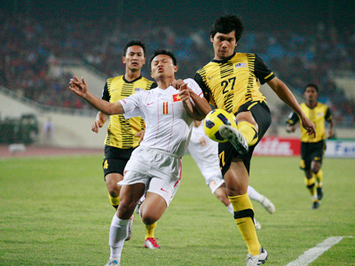 Các chuyên gia và HLV cho rằng, ông Tô đã mắc sai lầm về chiến thuật tại AFF Suzuki Cup 2010. Ảnh: Khôi Nguyên