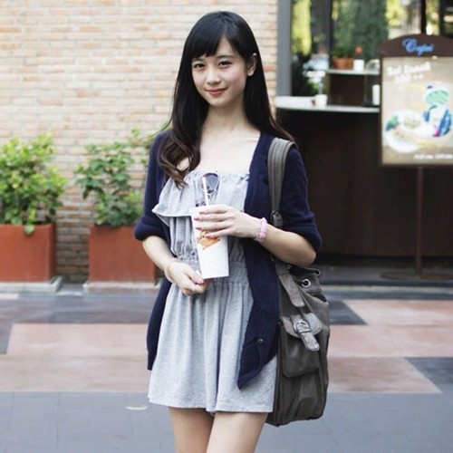 Nghề mẫu ảnh đến với Phương Anh một cách tự nhiên. Cô bạn xem đây chỉ là là sở thích chụp cho vui, nhưng rồi dần trở thành công việc part-time của mình