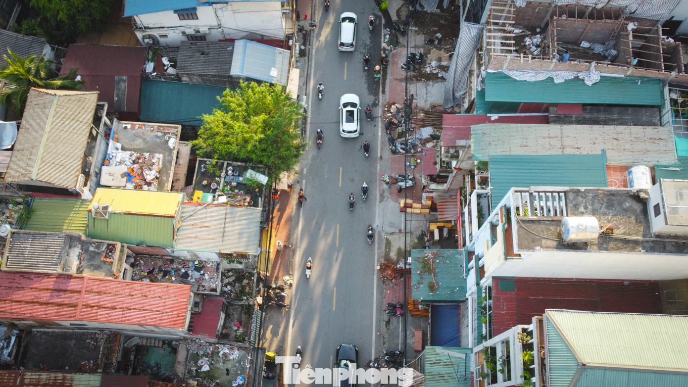 Khi hoàn thành, tuyến đường sẽ có mặt cắt ngang 50 m, góp phần giảm ùn tắc giao thông trên trục đường La Thành. Khi hoàn thành, tuyến đường sẽ có mặt cắt ngang 50 m, góp phần giảm ùn tắc giao thông trên trục đường La Thành.