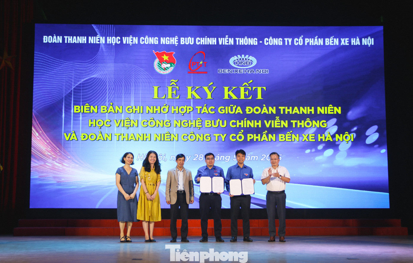 Các đơn vị ký bản ghi nhớ hợp tác thực hiện chương trình.