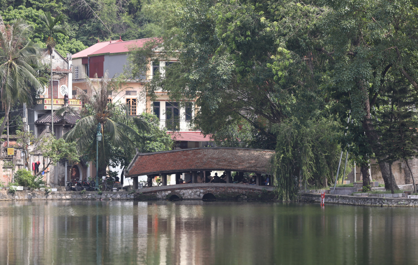 Năm nay, huyện Quốc Oai sẽ tổ chức lễ đón Bằng công nhận di sản văn hóa phi vật thể quốc gia và khai hội chùa Thầy từ ngày 12 đến 16/4. Cũng trong dịp này, Ủy ban nhân dân huyện Quốc Oai cũng tổ chức Tuần lễ văn hóa du lịch, xúc tiến thương mại huyện Quốc Oai năm 2024 với nhiều hoạt động văn hóa đặc sắc. Năm nay, huyện Quốc Oai sẽ tổ chức lễ đón Bằng công nhận di sản văn hóa phi vật thể quốc gia và khai hội chùa Thầy từ ngày 12 đến 16/4. Cũng trong dịp này, Ủy ban nhân dân huyện Quốc Oai cũng tổ chức Tuần lễ văn hóa du lịch, xúc tiến thương mại huyện Quốc Oai năm 2024 với nhiều hoạt động văn hóa đặc sắc.