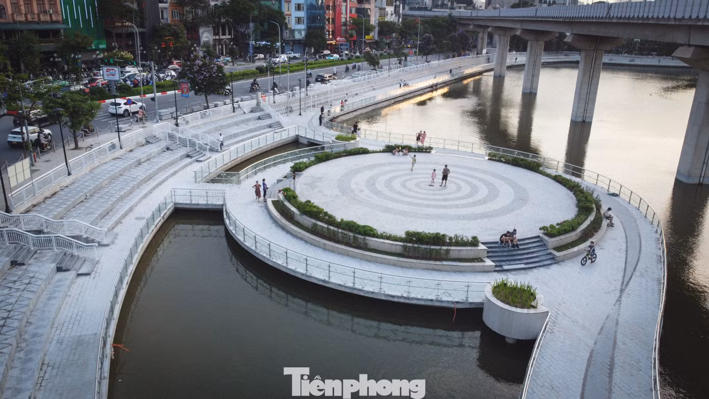 Sau cải tạo, nâng cấp, hồ Hoàng Cầu được kỳ vọng trở nên khang trang, sạch đẹp, kiến trúc hiện đại, đồng bộ với các công trình hiện có, phù hợp với xu thế phát triển chung, là điểm nhấn cảnh quan của Hà Nội. Công trình dự kiến hoàn thành vào cuối tháng 8 năm nay.