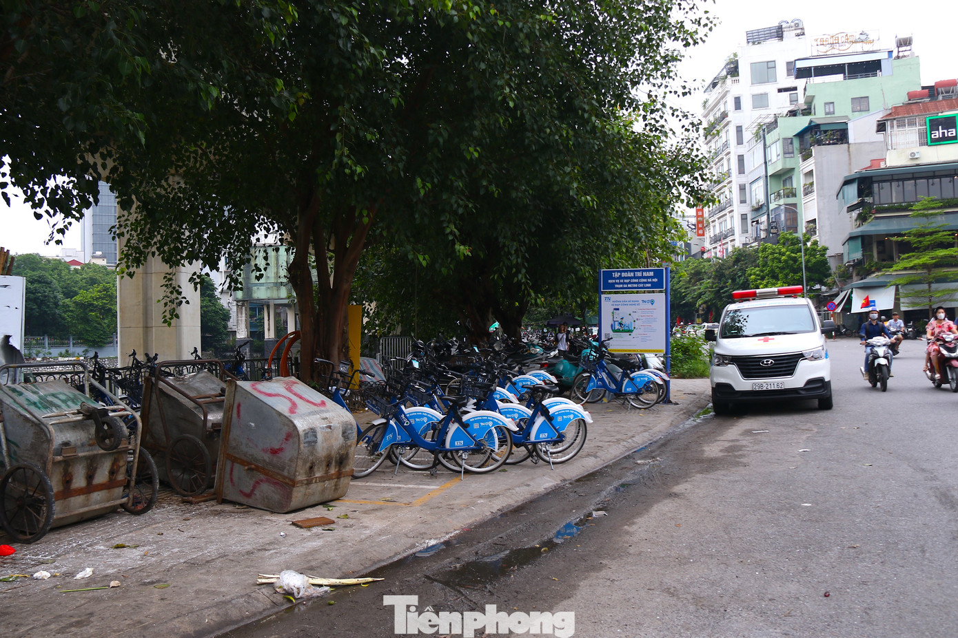 Đến nay, Hà Nội vẫn giữ nguyên các điểm bố trí xe nhưng người dân sử dụng dịch vụ này không còn đông như trước.