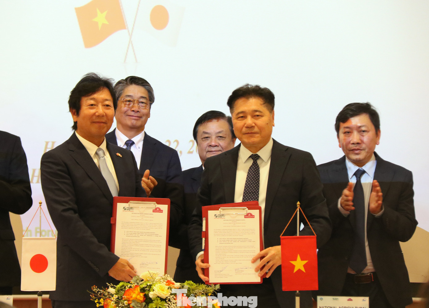 Nhiều biên bản ghi nhớ về việc xuất khẩu nông sản Việt Nam sang thị trường Nhật Bản được ký kết.