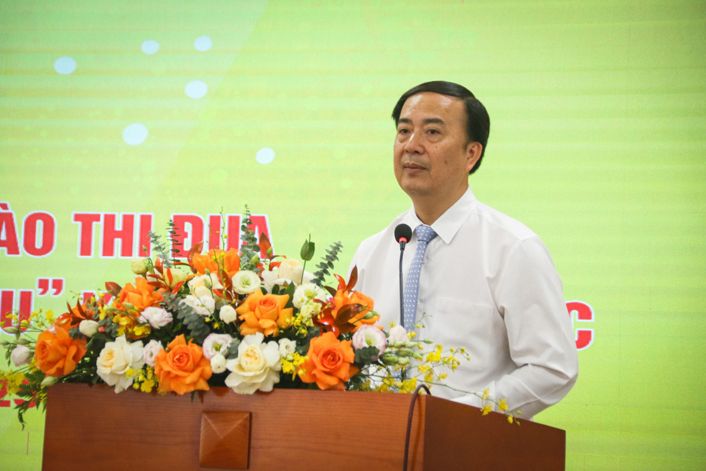 Phó Trưởng ban Ban Thi đua - Khen thưởng Trung ương Nguyễn Anh Tuấn phát biểu trong buổi giao lưu.