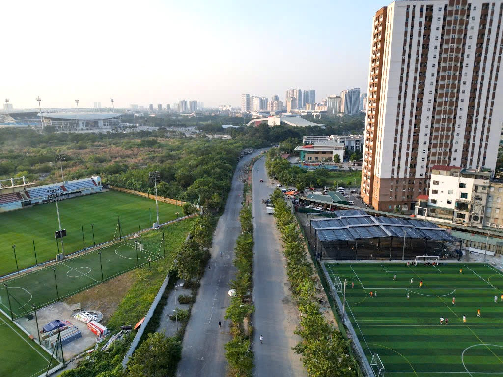 Quy mô mặt cắt ngang của đường được chia làm 2 đoạn dài hơn 800m. Trong đó, đoạn 1 dài khoảng 635m, chiều rộng 30m; đoạn 2 dài gần 200m, rộng 30-48m.