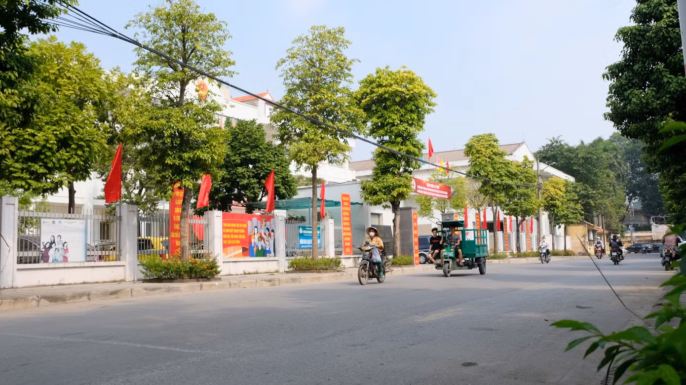 Xây dựng nông thôn mới tại các xã từng bước làm thay đổi bộ mặt của huyện Gia Lâm.