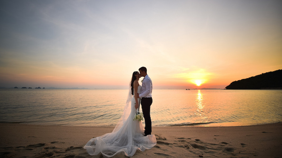 Vì sao mà một cặp vợ chồng sắp cưới lại cần cùng nhau đến gặp bác sĩ, mặc dù cả hai cùng khỏe mạnh?