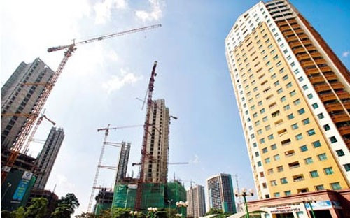 Bất động sản từng là nguồn cơn của khủng hoảng kinh tế ở nhiều nước như Nhật Bản, Thái Lan, Mỹ. Ở Việt Nam bất động sản cũng đang và sẽ là ngòi nổ nhiều cơn chấn động khác. Ảnh: VnEconomy 