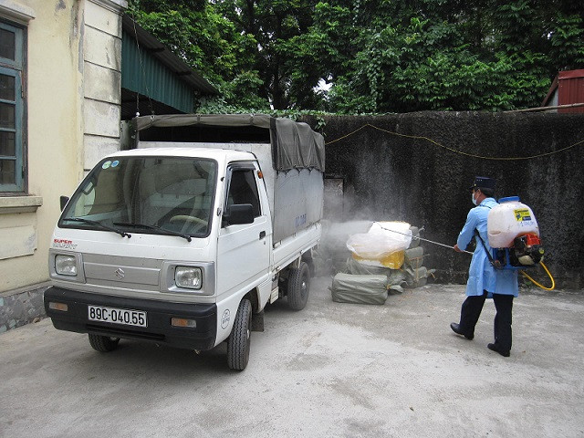Lực lượng chức năng đã phun khử trùng tiêu độc và tiêu hủy số nội tạng theo luật định