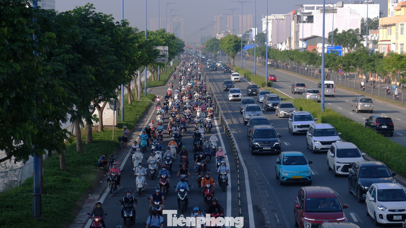 Sở GTVT TPHCM hướng dẫn lộ trình tránh kẹt xe dịp Tết. (Ảnh minh họa) Sở GTVT TPHCM hướng dẫn lộ trình tránh kẹt xe dịp Tết. (Ảnh minh họa)