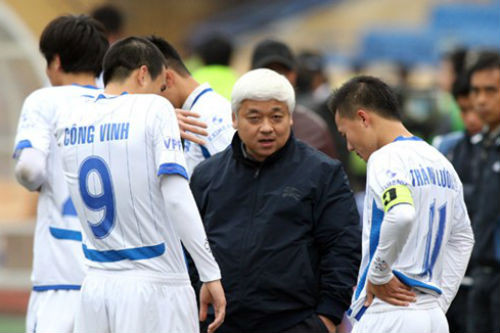 Không tham dự V.League 2013 do thiếu kinh phí, đội bóng của bầu Kiên có thể mất tư cách tham dự, đồng nghĩa không có quyền bỏ phiếu tại Đại hội VFF khóa 7