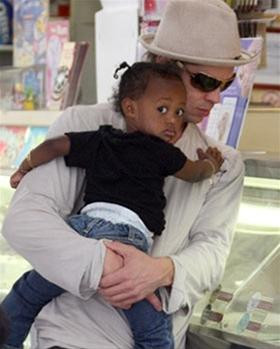 Những bức ảnh đầu tiên của Pax Thiên tại Mỹ ảnh 3