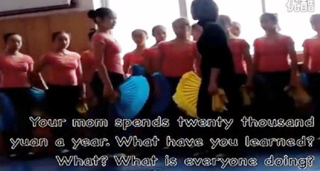 Giáo viên dùng những ngôn từ nặng nề xúc phạm em học sinh