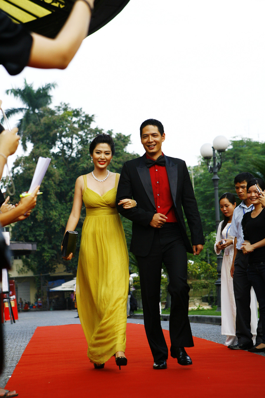 Hoa hậu Thu Thuỷ và Người mẫu, diễn viên, Bình Minh